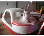 小白兔脚踏船